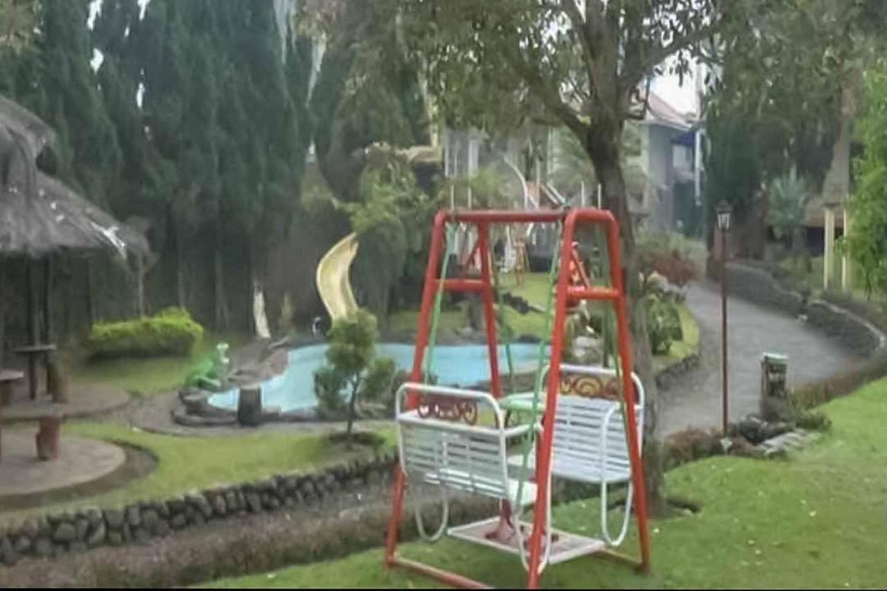 Hotel Puspa Sari Redpartner Ciater Exterior foto