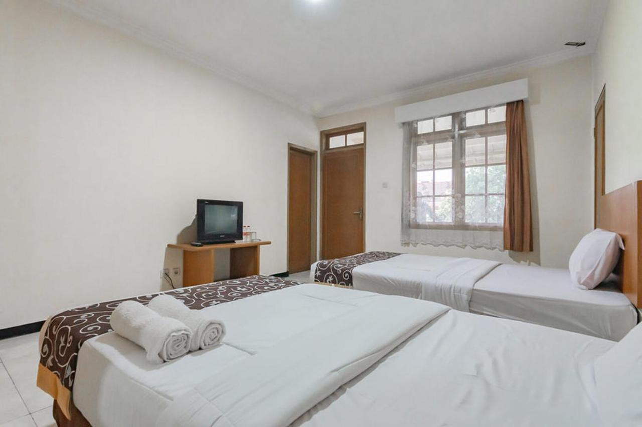 Hotel Puspa Sari Redpartner Ciater Exterior foto