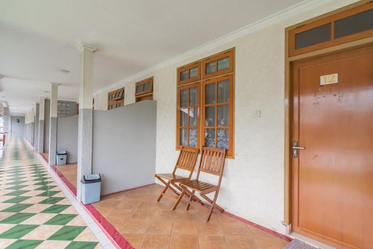 Hotel Puspa Sari Redpartner Ciater Exterior foto